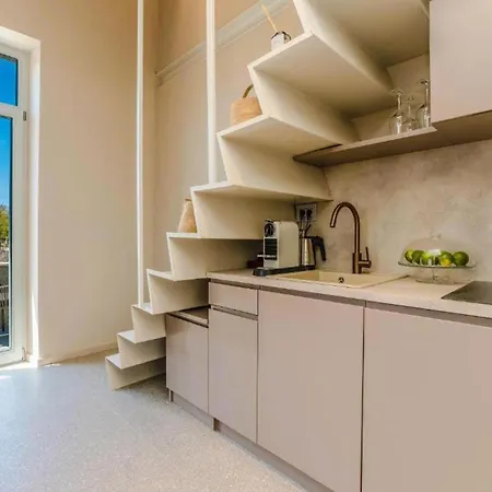 شقة Awesome In With House Sea View *